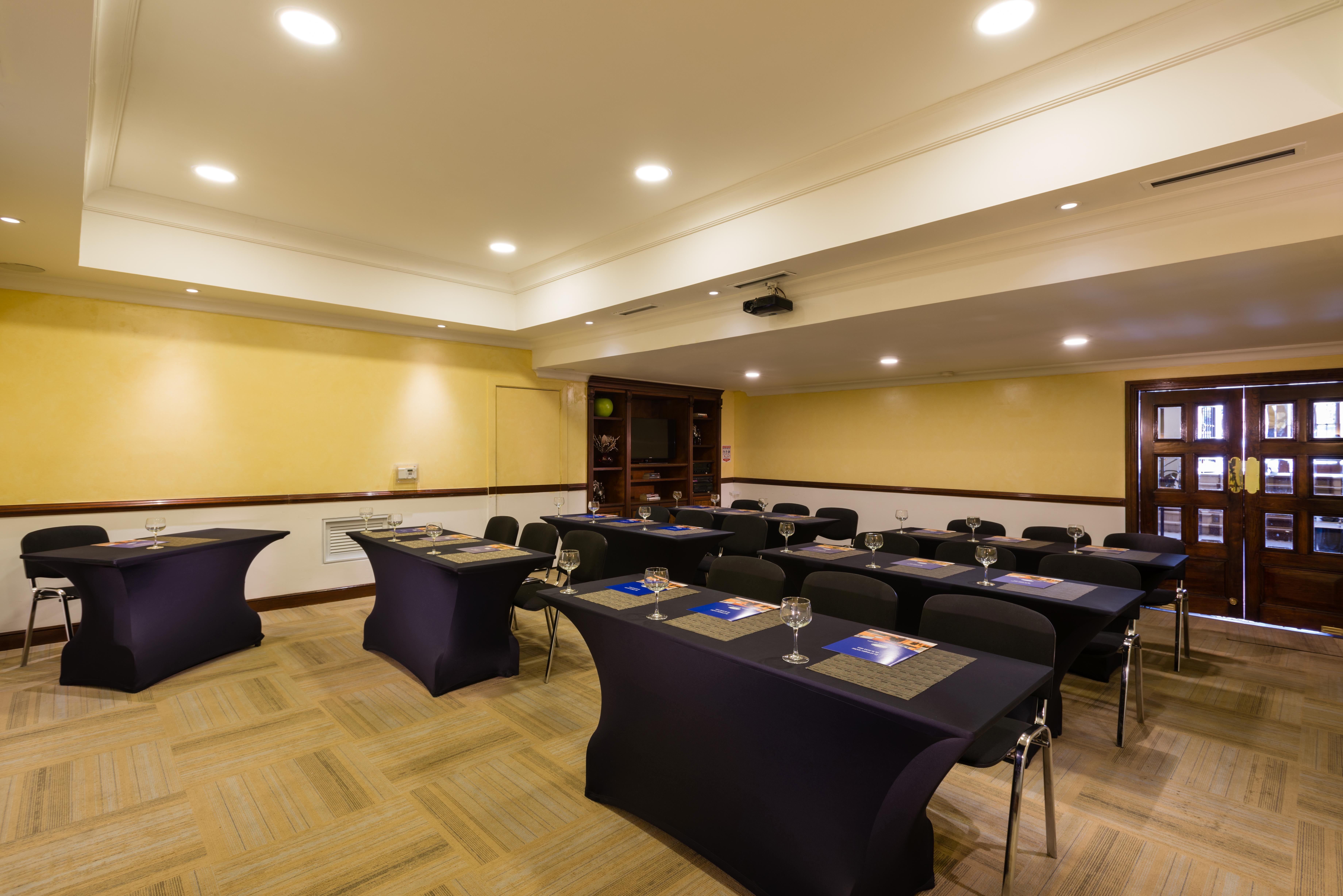 Hotel Saint Simon — Photos 1